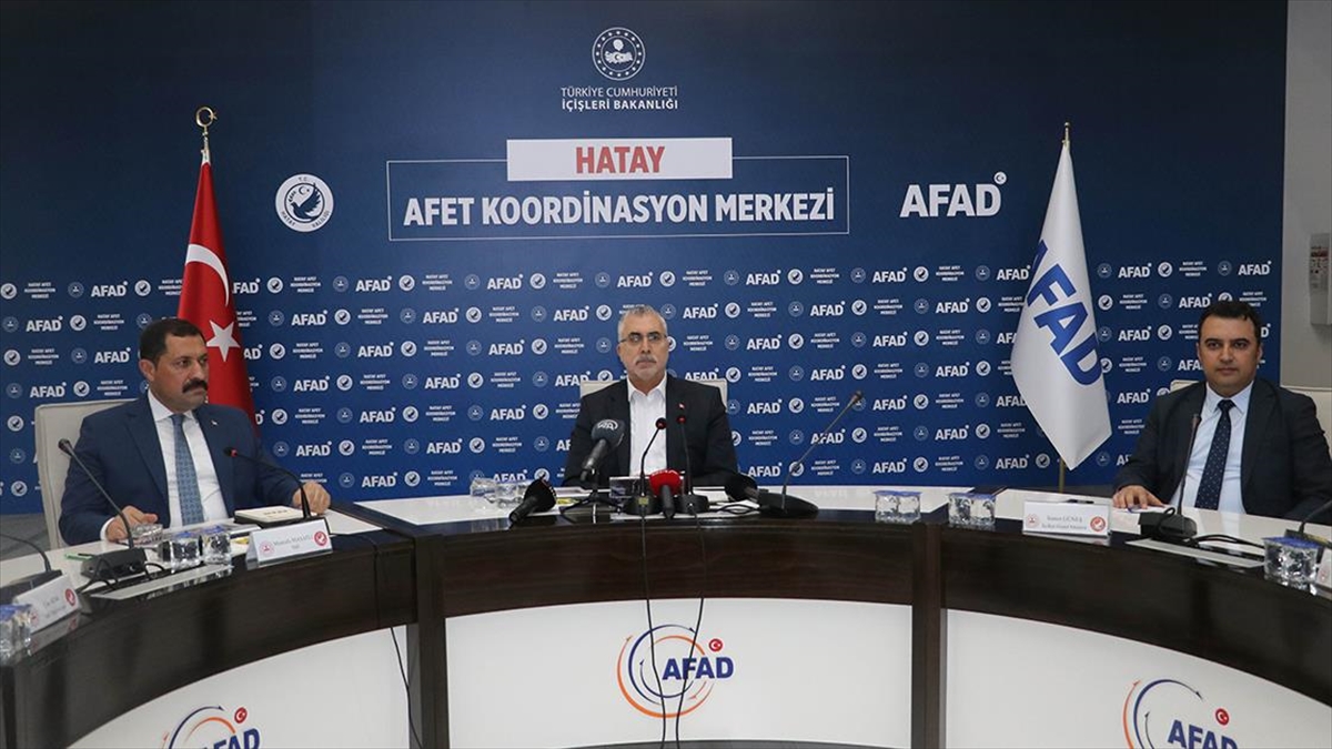 depremden-etkilenen-4-ile-bugune-kadar-29-bin-280-kisilik-ilave-typ-kontenjani-tahsis-edildi-8ZqC6IGB.jpg