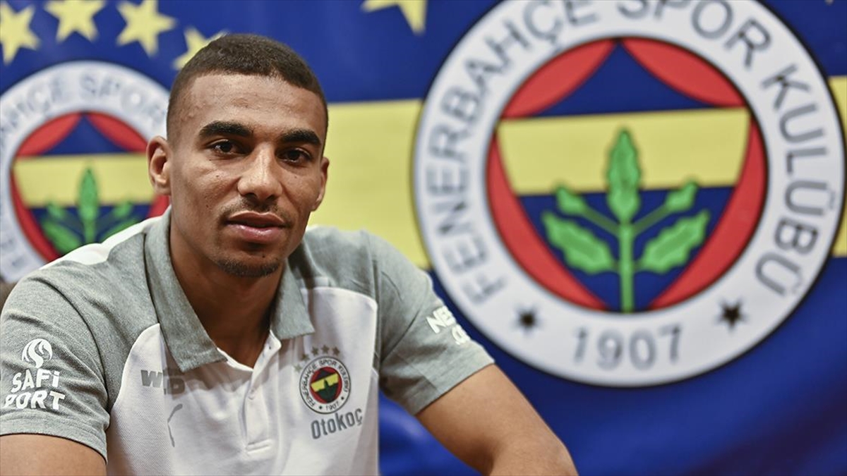 fenerbahcenin-yeni-transferi-ganali-djiku-turkiyedeki-hedeflerini-anlatti-uLFKRwxh.jpg