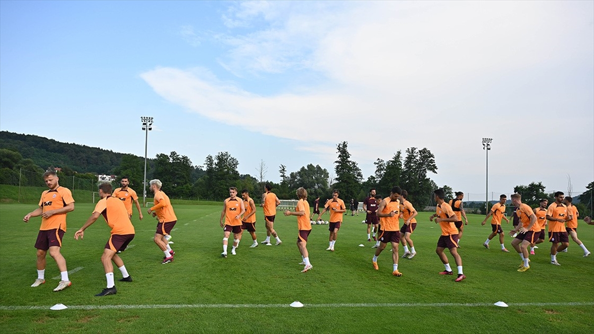 galatasaray-hazirlik-macinda-yarin-austria-wien-ile-karsilasacak-V7WZQ2kl.jpg