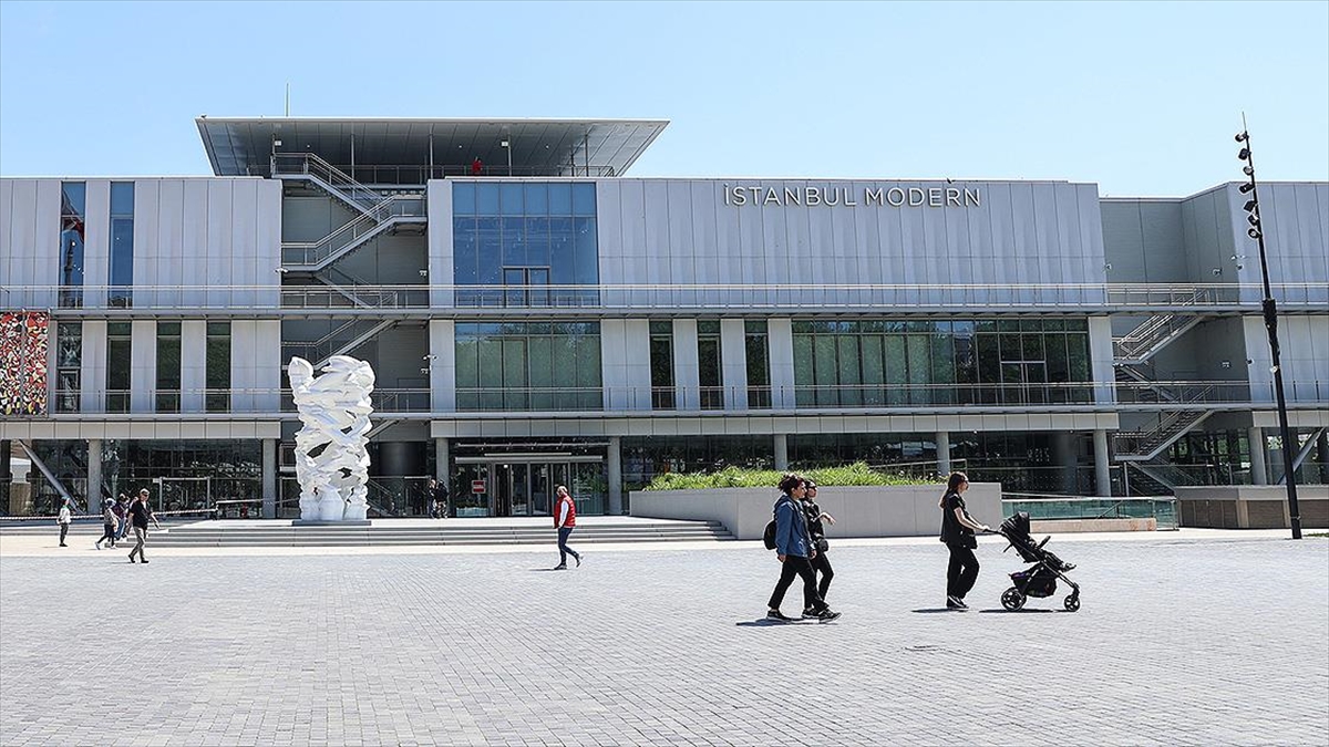 istanbul-modern-bu-yaz-yeni-binasinda-minik-sanatseverleri-bekliyor-hhFPhiks.jpg