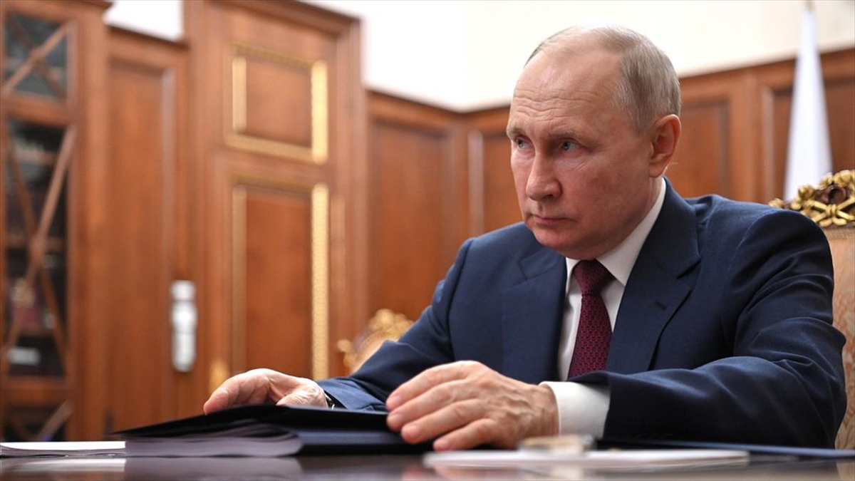 kremlin-putin-ile-prigojin-29-haziranda-kremlinde-gorustu-QrLQNwv5.jpg