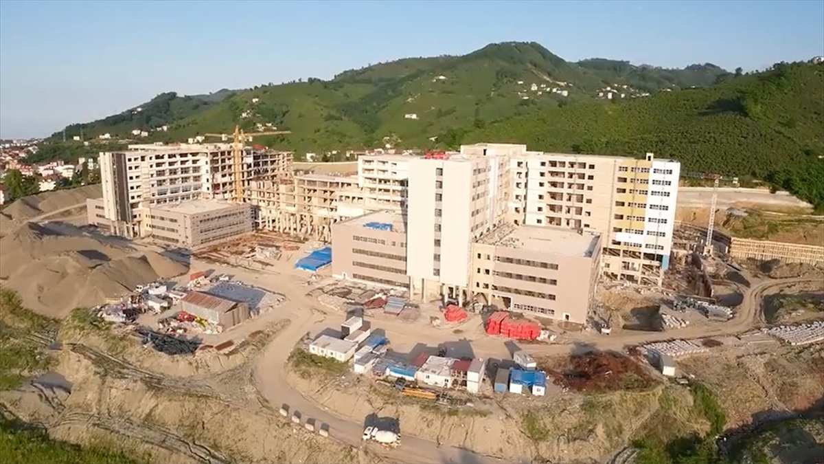 saglik-bakani-kocadan-ordu-sehir-hastanesi-paylasimi-sdzi9d2T.jpg