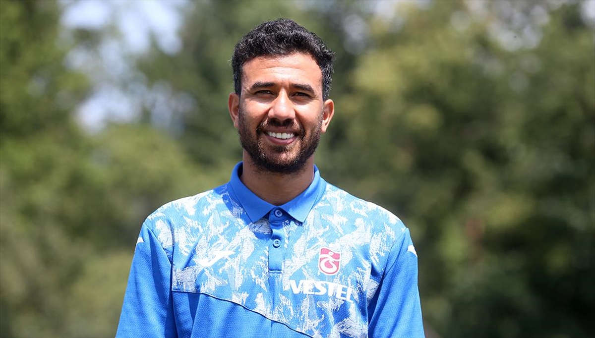 trabzonsporun-misirli-futbolcusu-trezeguetden-kendimize-odaklanmaliyiz-uyarisi-fJmw51Su.jpg