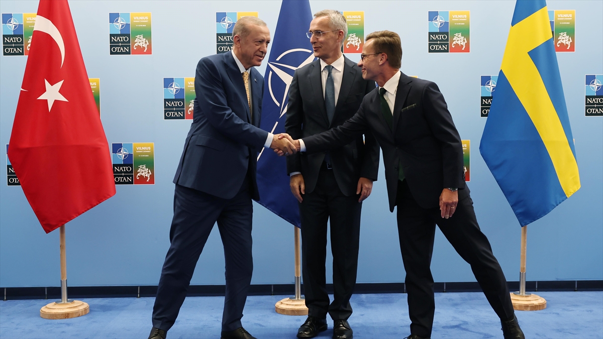 turkiye-isvec-ve-nato-gorusmesinde-isvecin-turkiyenin-abye-uyelik-surecine-aktif-destek-verecegi-bildirildi-316HkVrq.jpg
