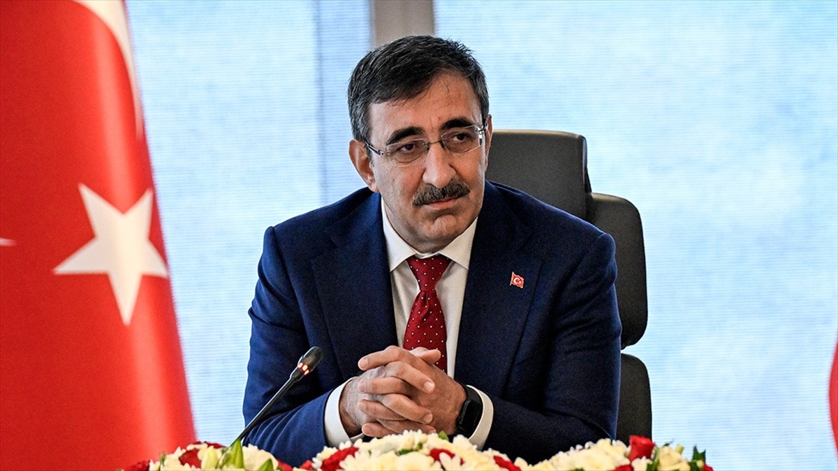 cumhurbaskani-yardimcisi-yilmazdan-yozgattaki-trafik-kazasiyla-ilgili-bassagligi-mesaji-P7h9VY7C.jpg