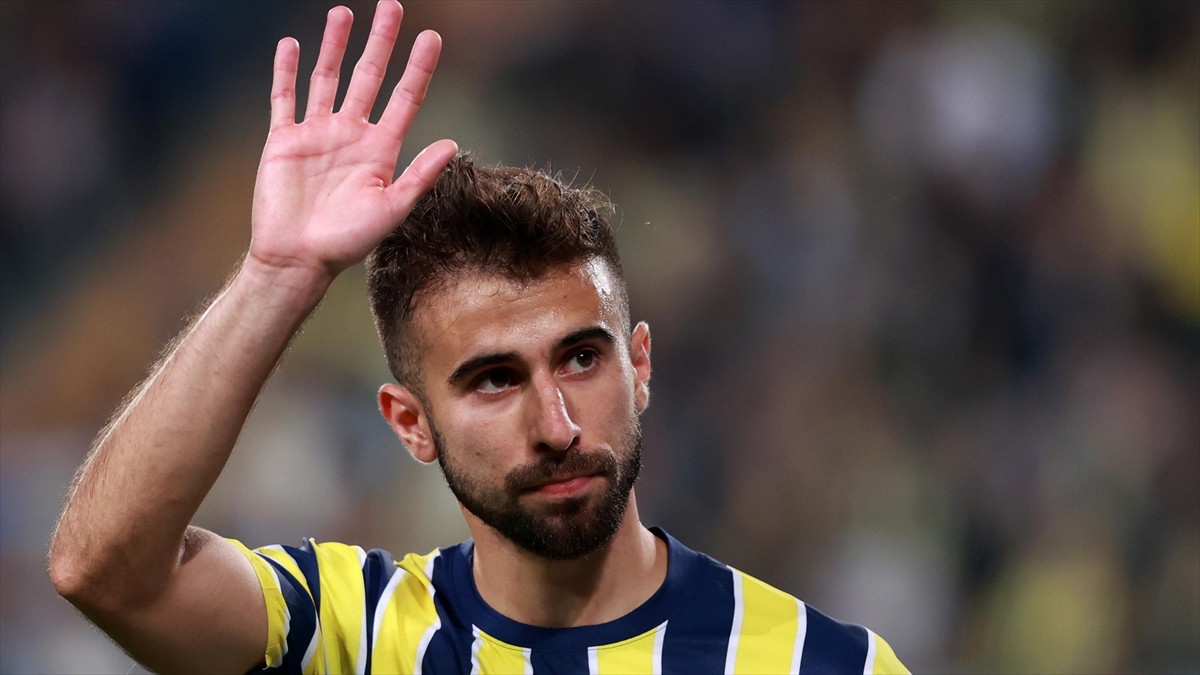 fenerbahce-diego-rossinin-ayriligini-duyurdu-nNYytXeT.jpg