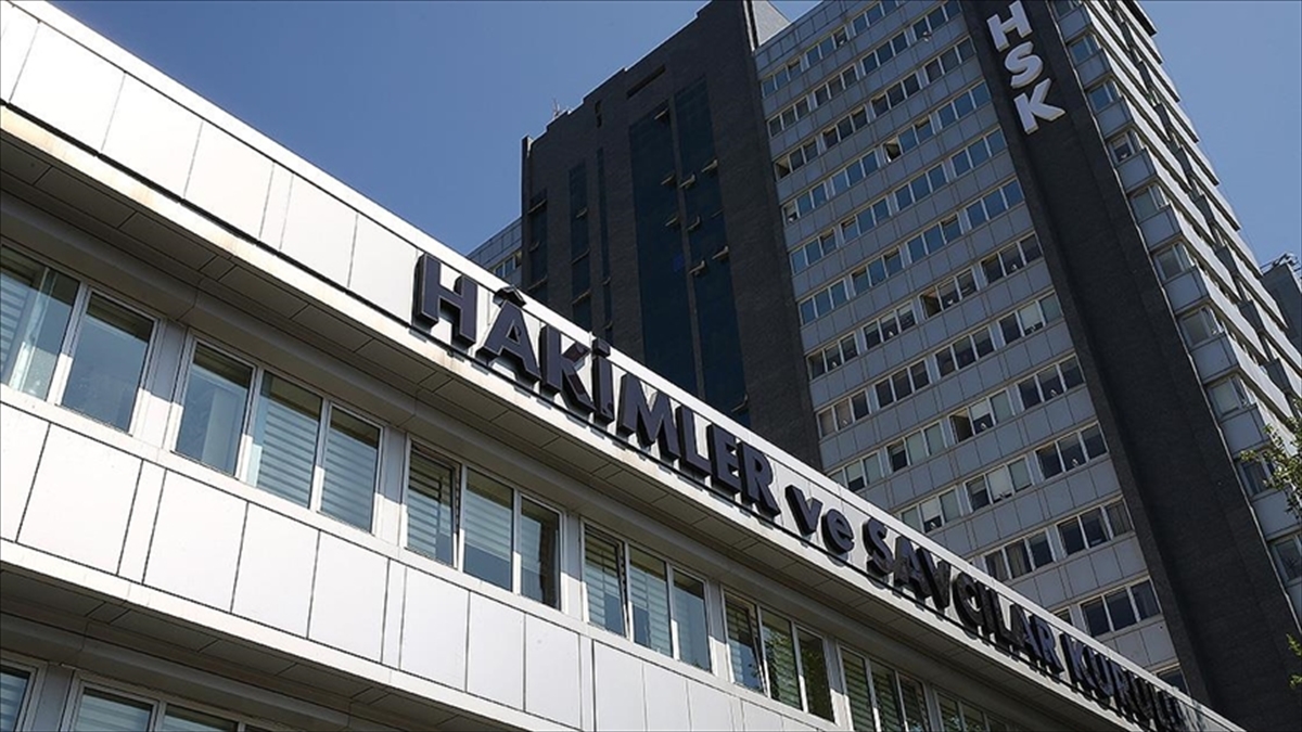 hsk-yeni-kurulan-mahkeme-ve-hakimliklerin-yargi-cevrelerini-belirledi-WWO3L2CR.jpg