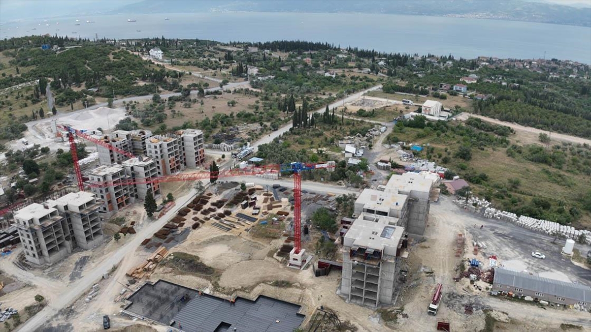 kocaelinin-dilovasi-ilcesinde-kentsel-donusum-calismalari-suruyor-cGvgyEFe.jpg
