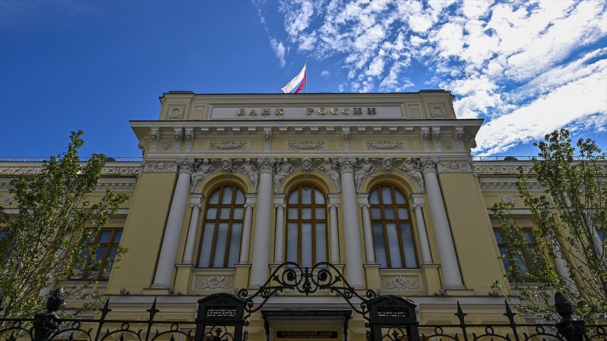 rusya-merkez-bankasi-ulkeye-yonelik-yaptirimlar-2026ya-kadar-surecek-dKquczXS.jpg