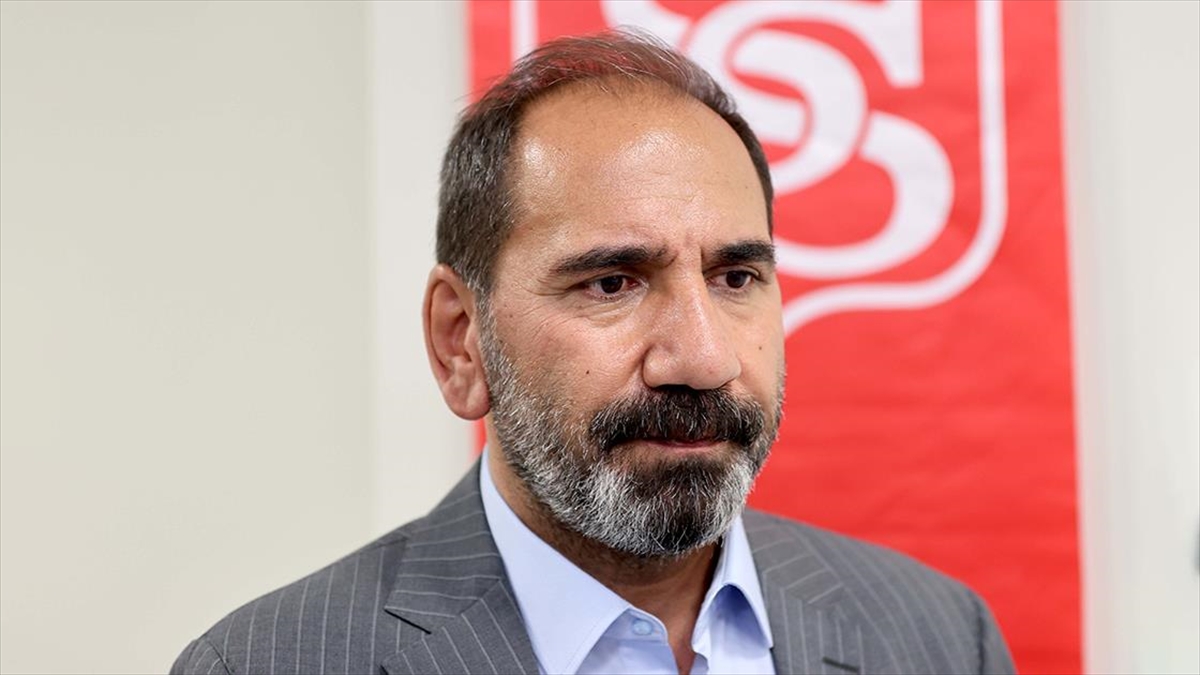sivasspor-kulubu-baskani-otyakmazdan-transfer-degerlendirmesi-4RmDOOcO.jpg