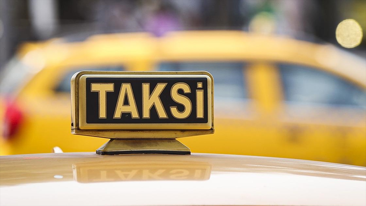tartismalarin-odagindaki-taksiciler-kendilerini-savundu-3bdxBCgC.jpg