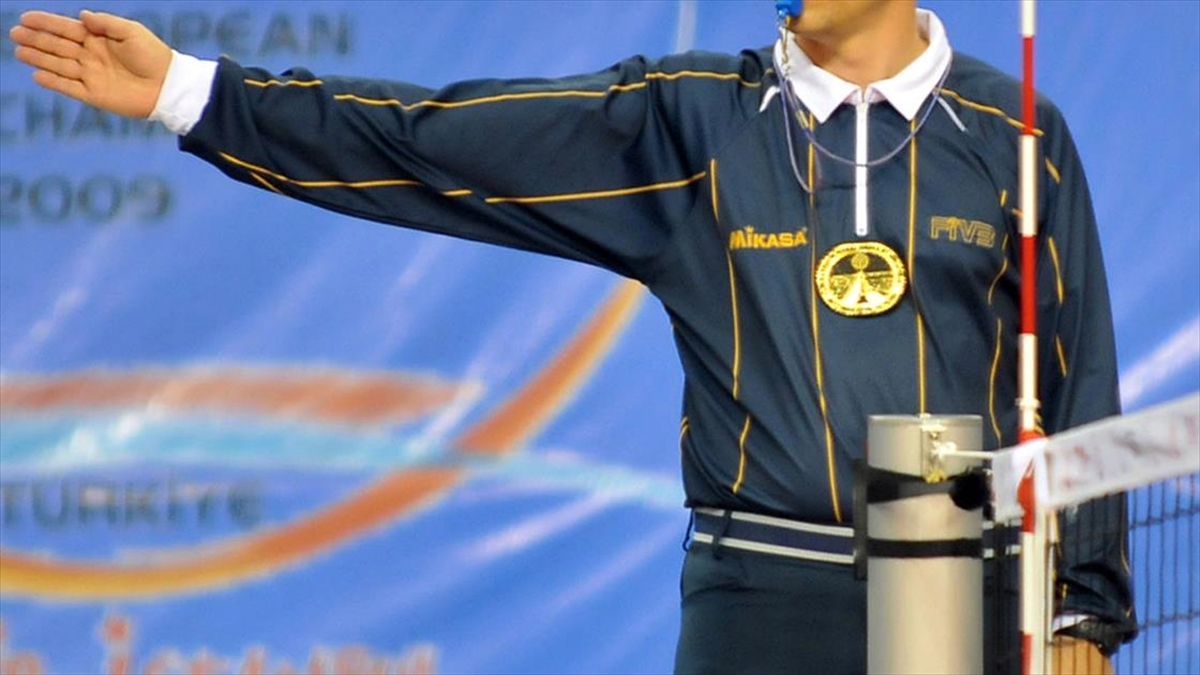 2023-cev-erkekler-avrupa-voleybol-sampiyonasi-finalini-turk-hakem-yonetecek-YpUrK3vg.jpg