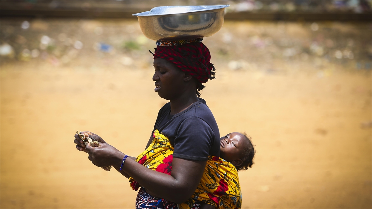 bm-2030da-340-milyon-kadin-ve-kiz-cocugu-asiri-yoksulluk-icinde-olabilir-5NRKZakC.jpg