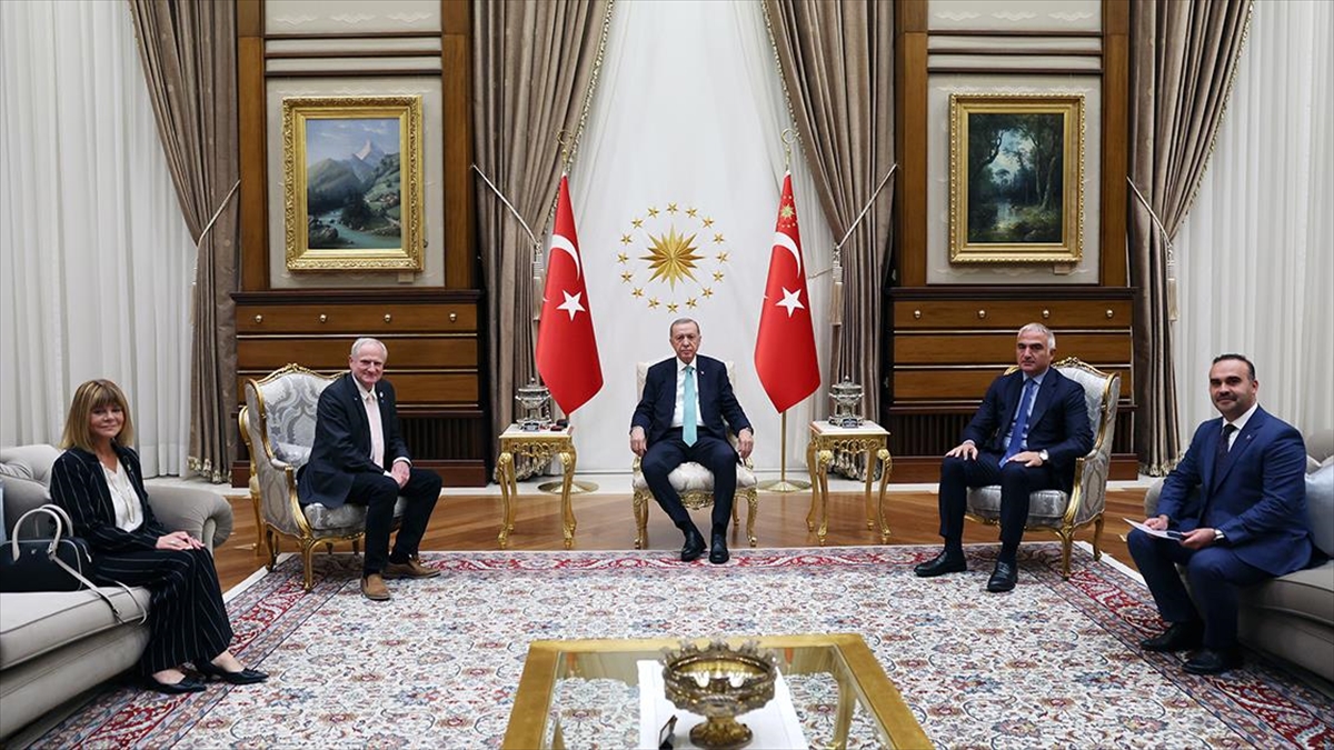 cumhurbaskani-erdogan-uluslararasi-uzay-federasyonu-genel-sekreteri-feichtingeri-kabul-etti-xfmgjMbr.jpg