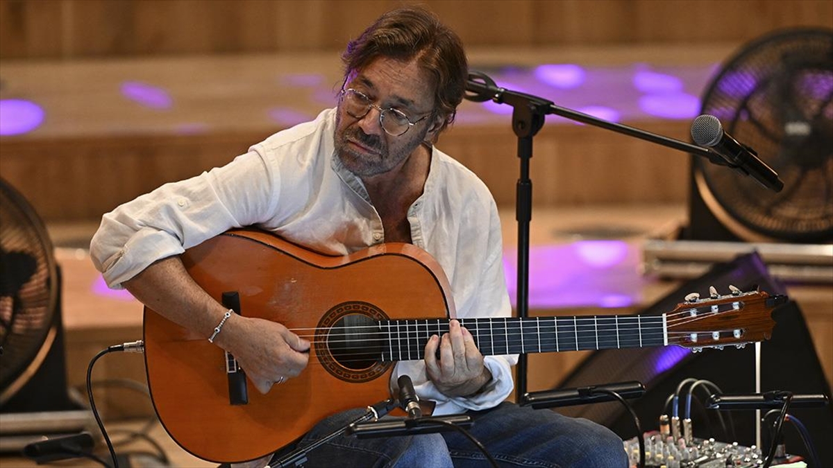 gitar-virtuozu-al-di-meola-baskentte-konser-verdi-f2xhc6KC.jpg