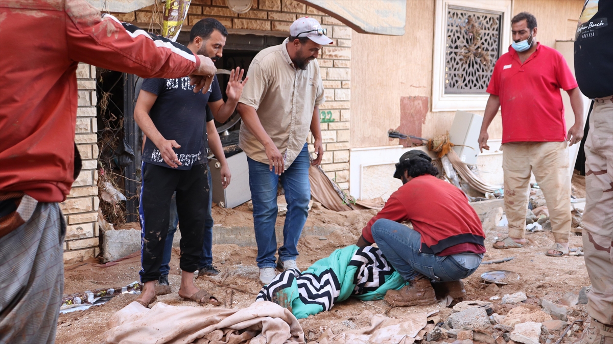 katar-libyada-sahra-hastanesi-kuracak-9khdTWRu.jpg