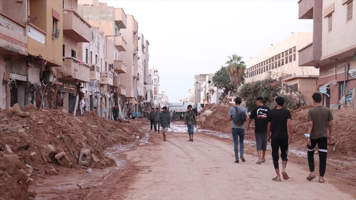 libyada-sel-felaketi-nedeniyle-egitime-10-gun-ara-verildi-ZqRwRLBR.jpg