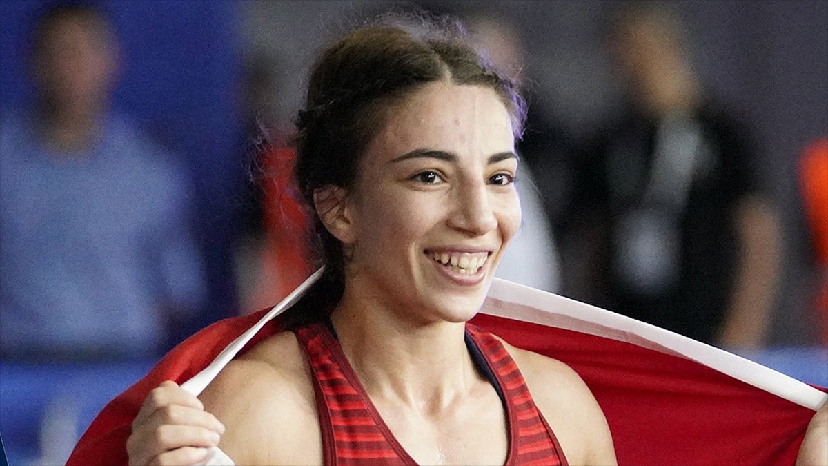 milli-guresci-evin-demirhan-yavuz-olimpiyatlari-kotasi-elde-etti-lrps7pDh.jpg