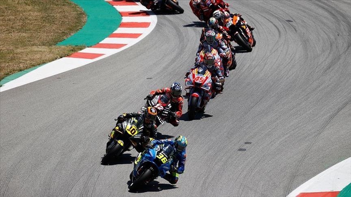 motogp-san-marino-ayagindaki-sprint-yarisinda-martin-birinci-oldu-2kKNsxKe.jpg