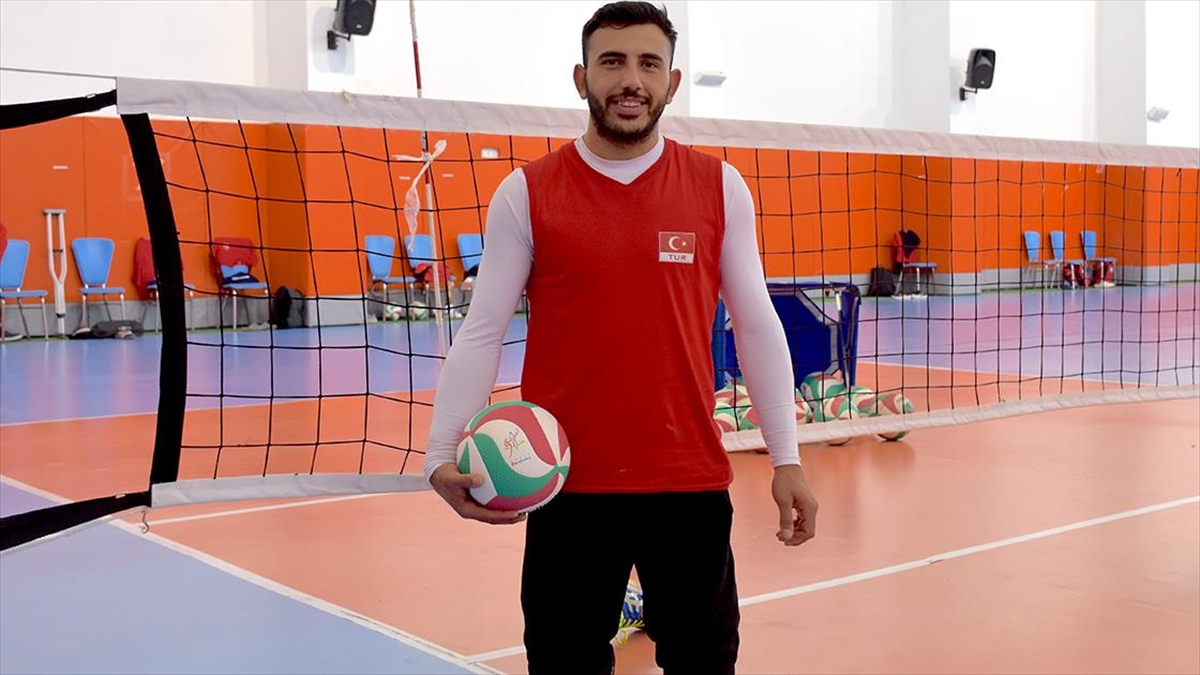 oturarak-voleybolda-hedef-altin-madalya-HdpWwSzj.jpg