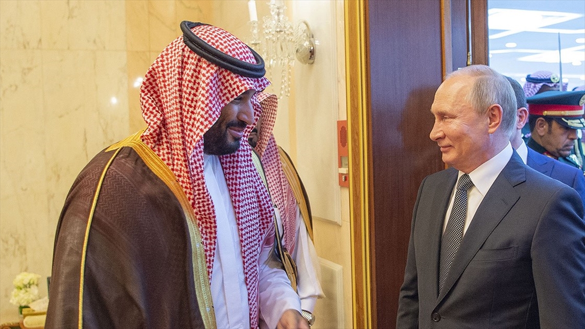 putin-ve-muhammed-bin-selman-petrol-piyasalarini-gorustu-gDiUzh5K.jpg