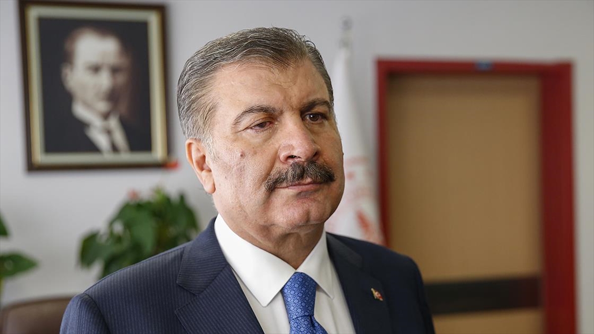 saglik-bakani-koca-eris-varyantinin-hasta-etme-gucu-daha-dusuk-fakat-bulasiciligi-daha-fazla-4LSwJqX7.jpg