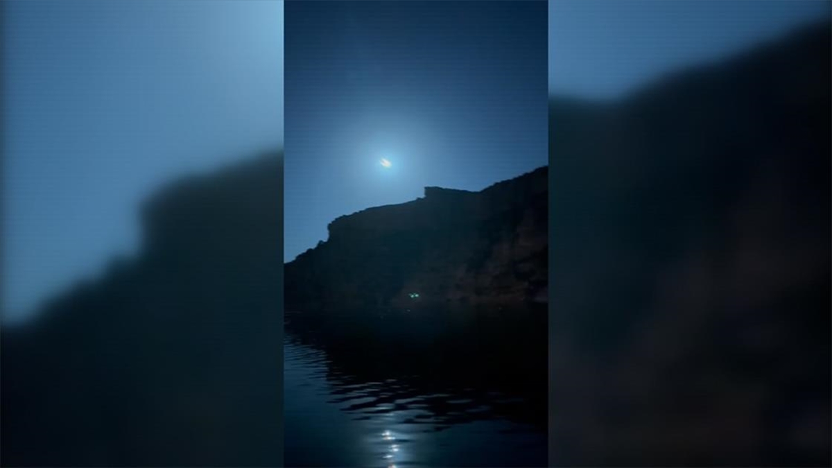 uzmanlar-dun-aksam-gokyuzunde-gorulen-parlak-isigi-meteor-olarak-degerlendirdi-g5KkxE1x.jpg