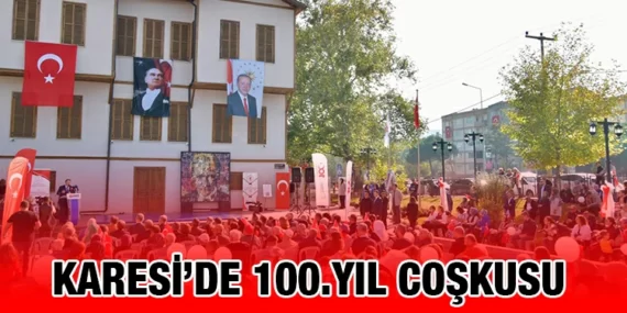 KARESİLİLER ATATÜRK EVİ’NE AKIN ETTİ