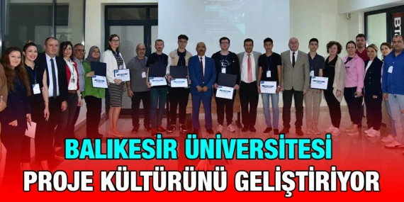 LİSELİ GENÇLER SUNDUKLARI PROJELERİ İLE GÖZ KAMAŞTIRDI